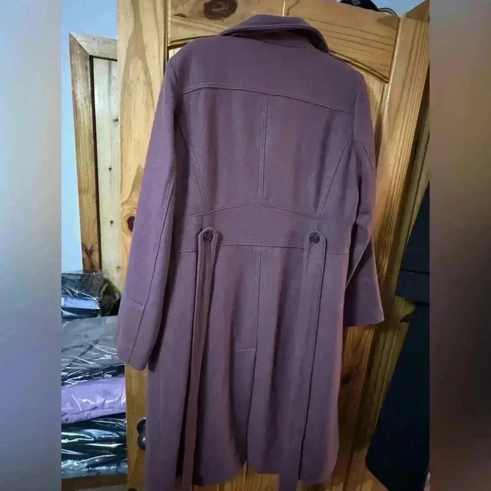 Kenneth Cole long winter coat. Worn 3x. Like brand new! - Picture 5 of 6